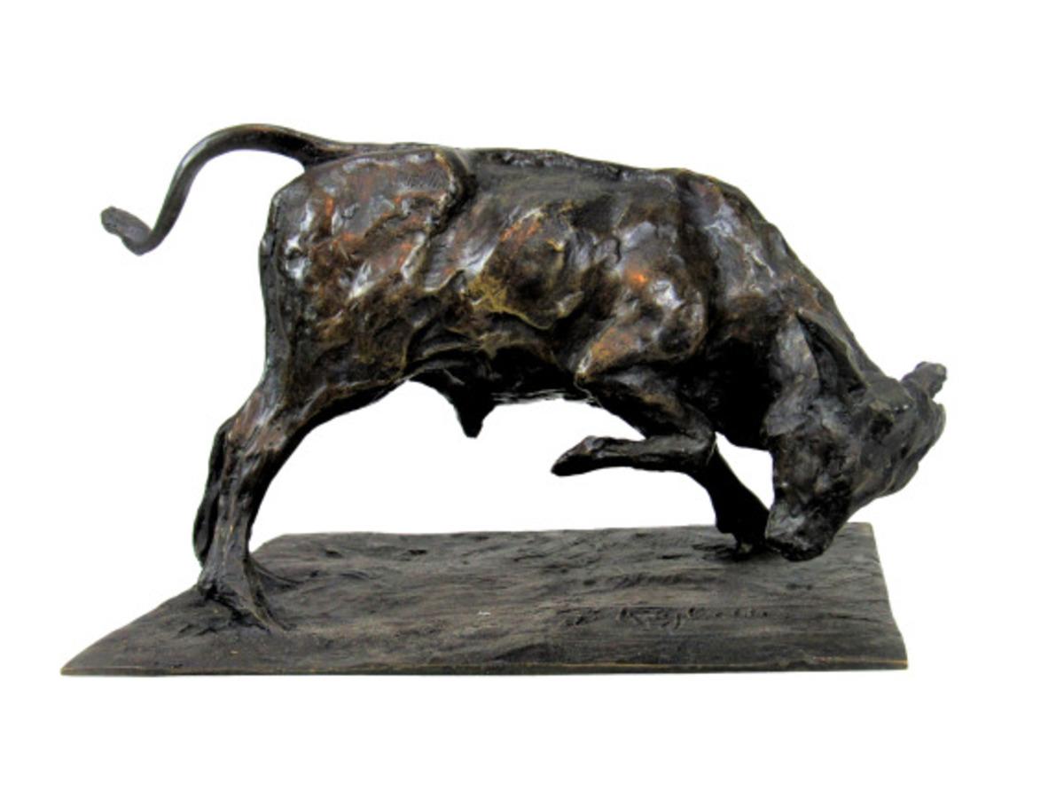 Young Bull Fighting – Bronze Sculpture by Guido Righetti (c. 1926)
