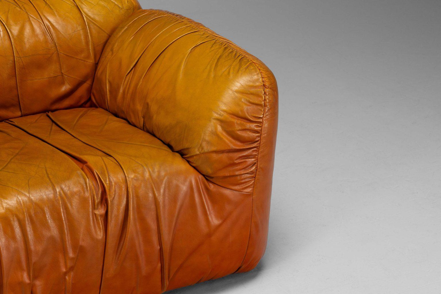 Sillas de salón Guido Rosati Nana Uvet Italia Años 70 en venta 8