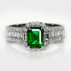 Guild 18K 1.02 Ct Zambia Vibrant Vivid Green Emerald&Diamonds Engagement Ring