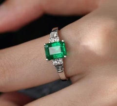 Guild 18K 1.97 Ct Zambia Vibrant Vivid Green Emerald&Diamonds Engagement Ring
