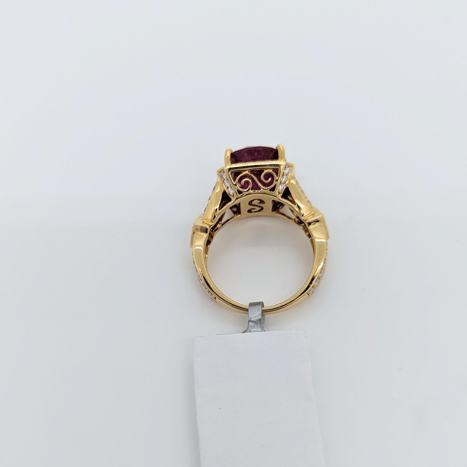 Women's or Men's Guild Burma Ruby and White Diamond Ring in 18K Yellow Gold For Sale