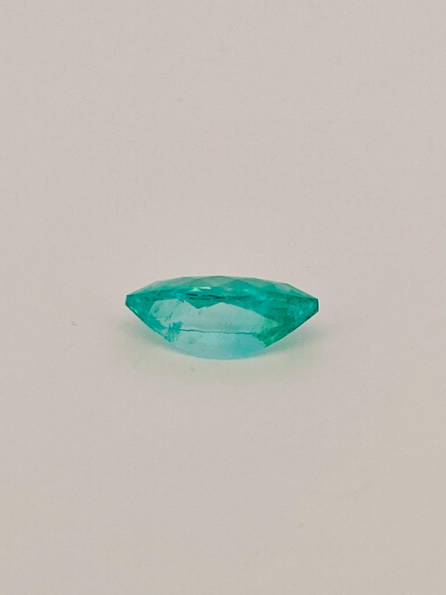 Certificat GUILD, naturel, sans huile, Russie, émeraude vert intense 1,33 carat en vente 2
