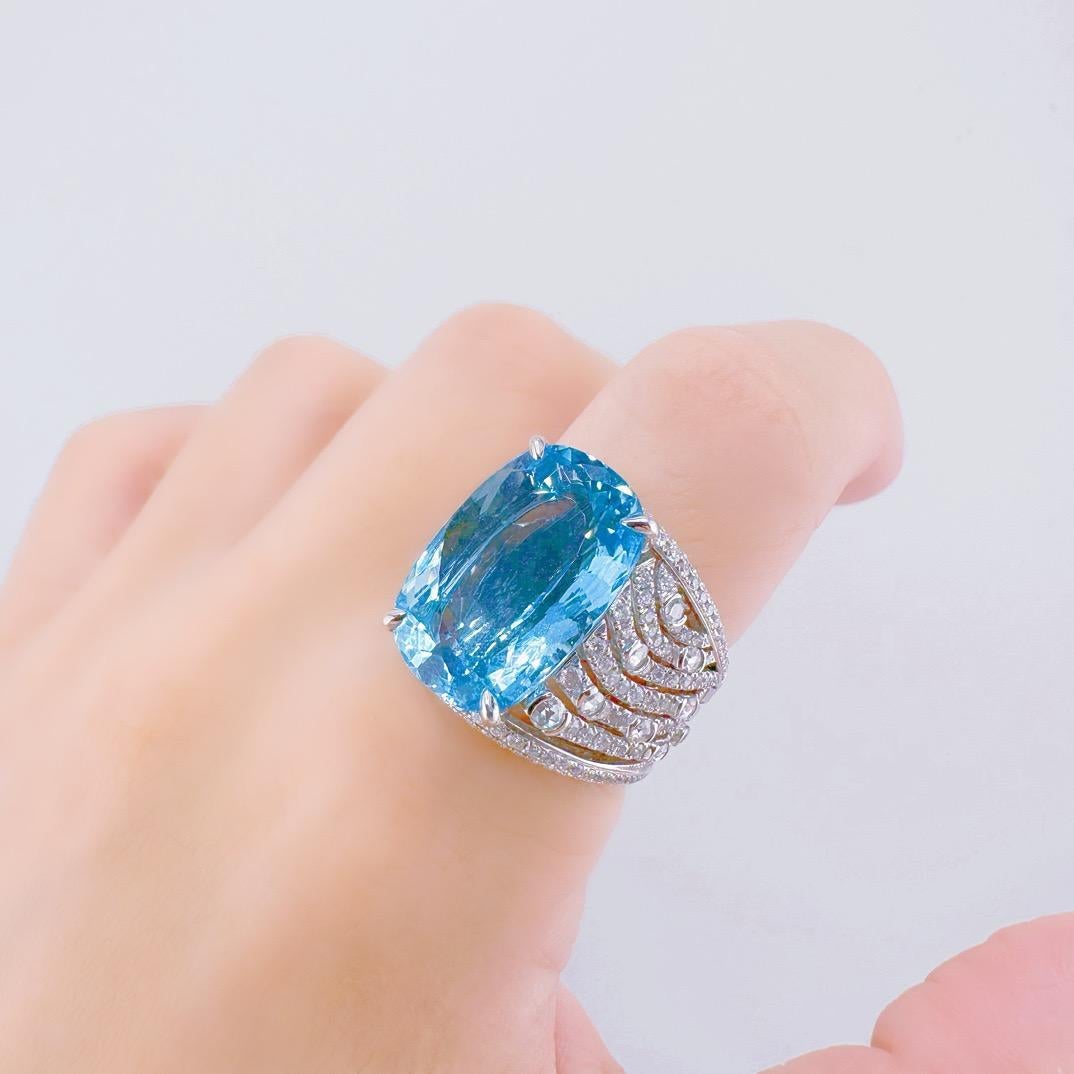 Guild Certified 10,26 CT Aquamarin 18K Weißgold Ring mit Diamanten im Zustand „Neu“ im Angebot in Kowloon, HK