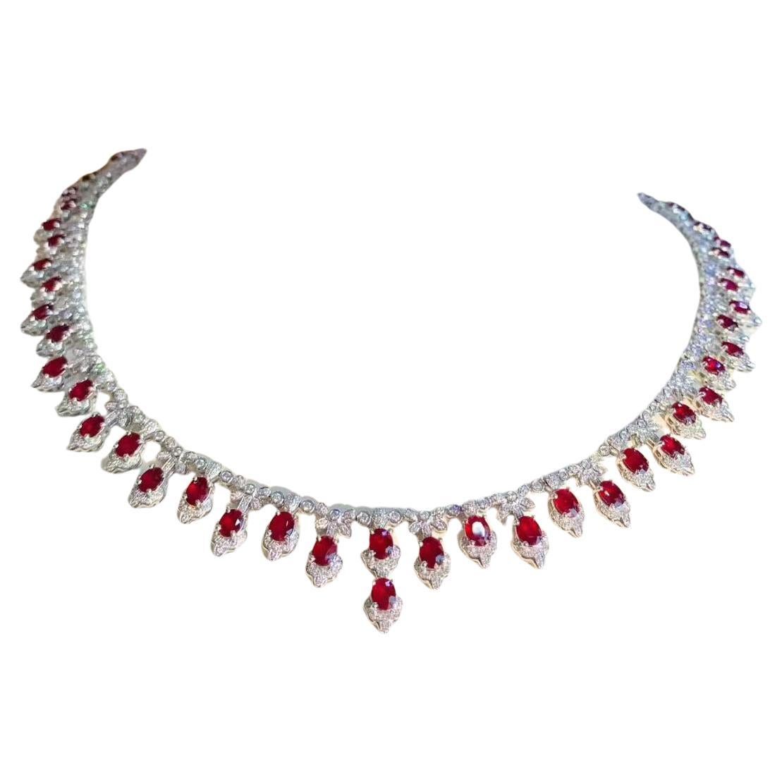 Guild Certified 12.30 Ct Mozambique Rubies 3.00 Ct Diamonds Platinum Necklac en vente