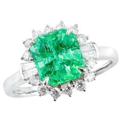 Guild Certified 1.63 CT Colombia Emerald 18K Gold Ring with Diamonds
