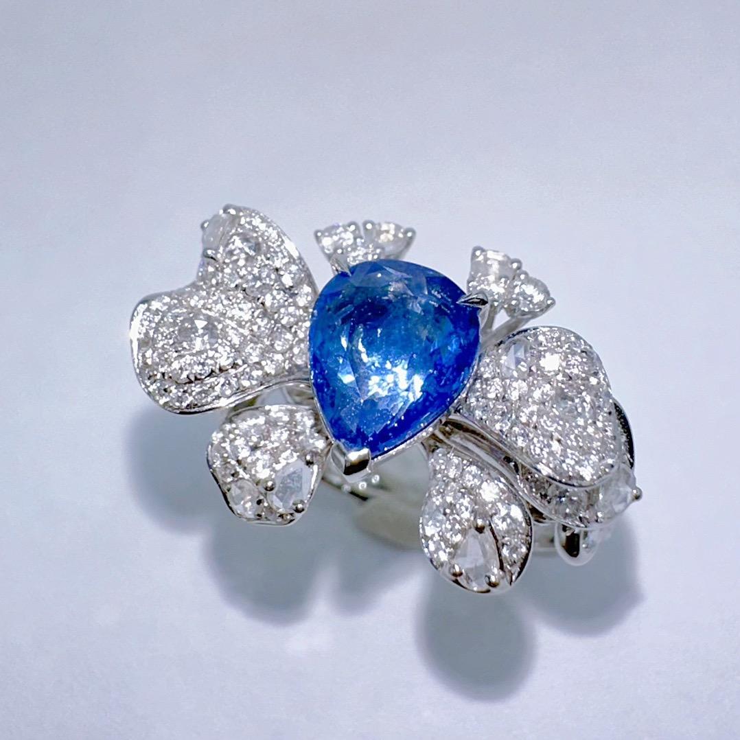 Guild Certified 2.02CT Cornflower Blue Sapphire Cocktail Ring mit Diamanten (Brillantschliff) im Angebot