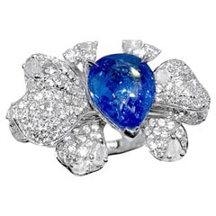 Guild Certified 2.02CT Cornflower Blue Sapphire Cocktail Ring with Diamonds