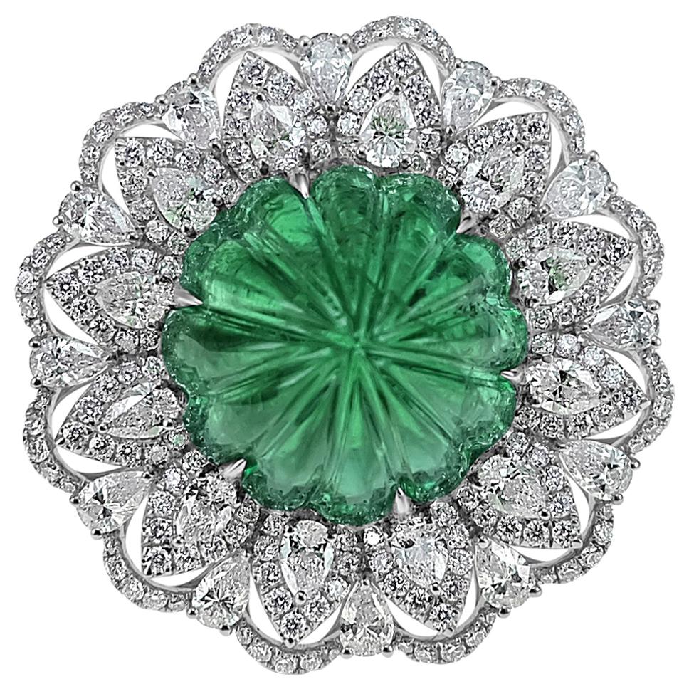 Guild Certified 22.86 Carat Intense Green Emerald Antique Ring For Sale