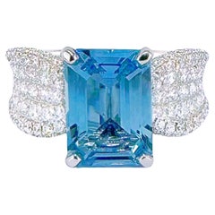 Guild Certified Anillo de oro de 18 quilates con diamantes y aguamarina azul intenso de 2,36 quilates