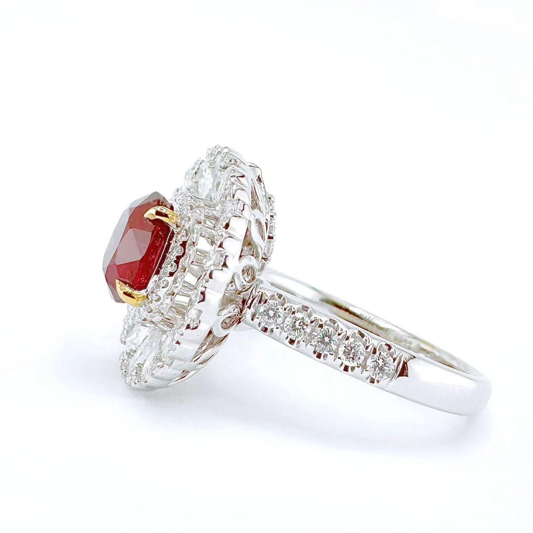 Women's or Men's Guild Certified 2.64 CT Pigeon's Blood Red Ruby 18K Gold Diamond Cocktail Ring For Sale