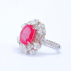 Guild Certified 3.20 CT Mahenge Spinel Diamond 18K Gold Cocktail Ring