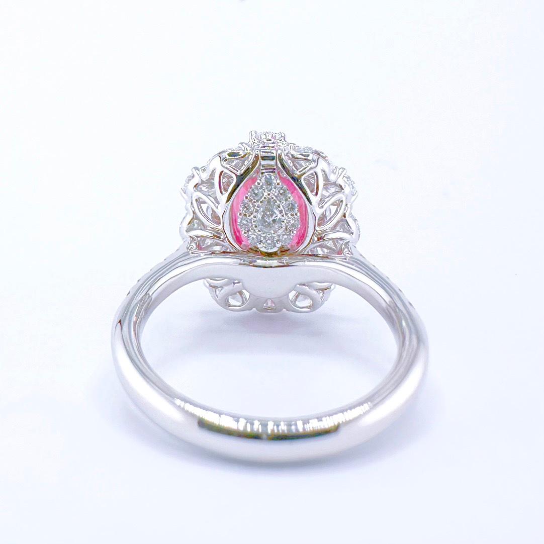 Moderne Guild Certified 3.20 CT Mahenge Spinel Diamond 18K Gold Cocktail Ring en vente