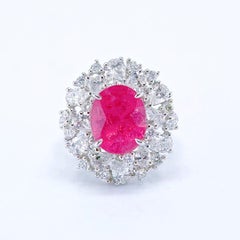 Guild Certified 3.33 CT Mahenge Spinel Diamond 18K Gold Cocktail Ring