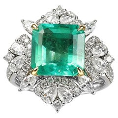 Guild Certified 4.34 Colombia Emerald Insignificant Ceo Diamonds 18K Gold Ring