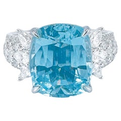 Guild zertifizierter 4,82 Karat Santa Maria Farbe Aquamarin 18K Gold Ring mit Diamanten