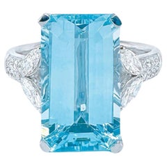 Guild Certified 6,03 CT Vivid Blue Aquamarin 18K Gold Ring mit Diamanten