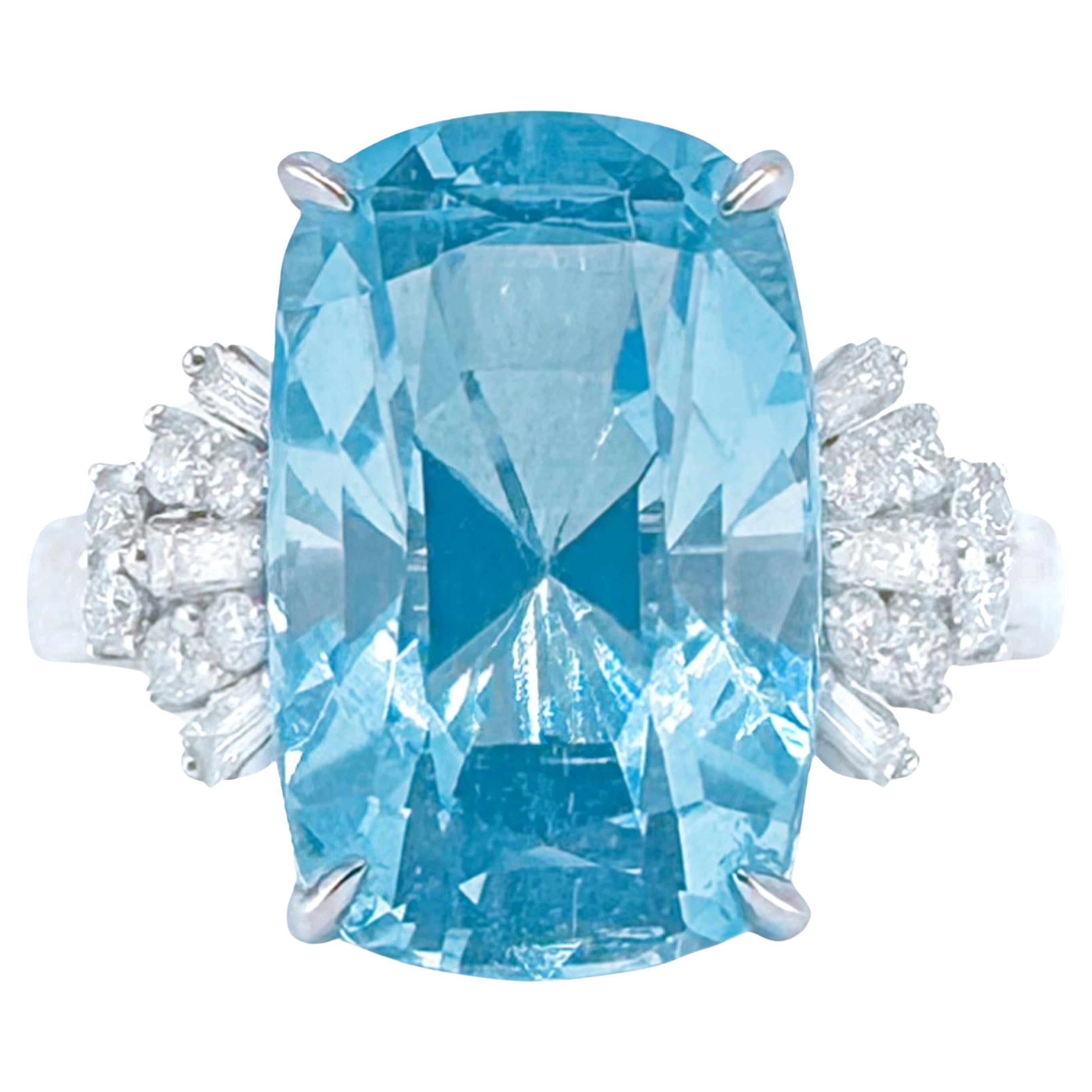 Guild zertifizierter 6,44 CT Santa Maria Blauer Aquamarin 18K Goldring mit Diamanten