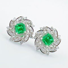 Guild Certified Colombia Emerald Earrings with Diamonds