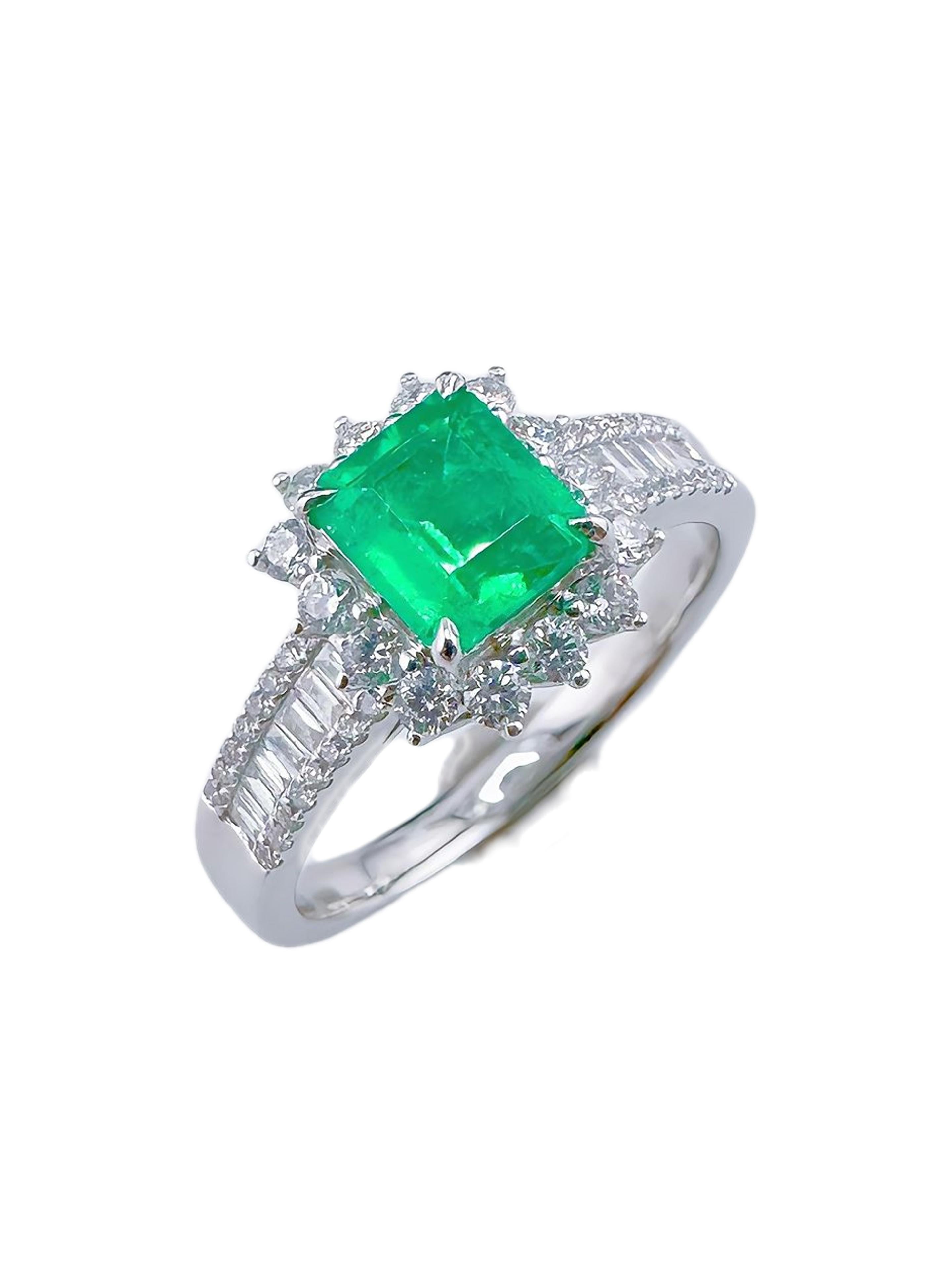 Guild Zertifizierter kolumbianischer Smaragd 18K Weißgold Diamantring

Kolumbianischer Smaragd: 0,83ct
Diamanten: 0,489ct
Gesamtgewicht: 4 Gramm

Im Mittelpunkt dieses Rings aus 18 Karat Weißgold steht 
