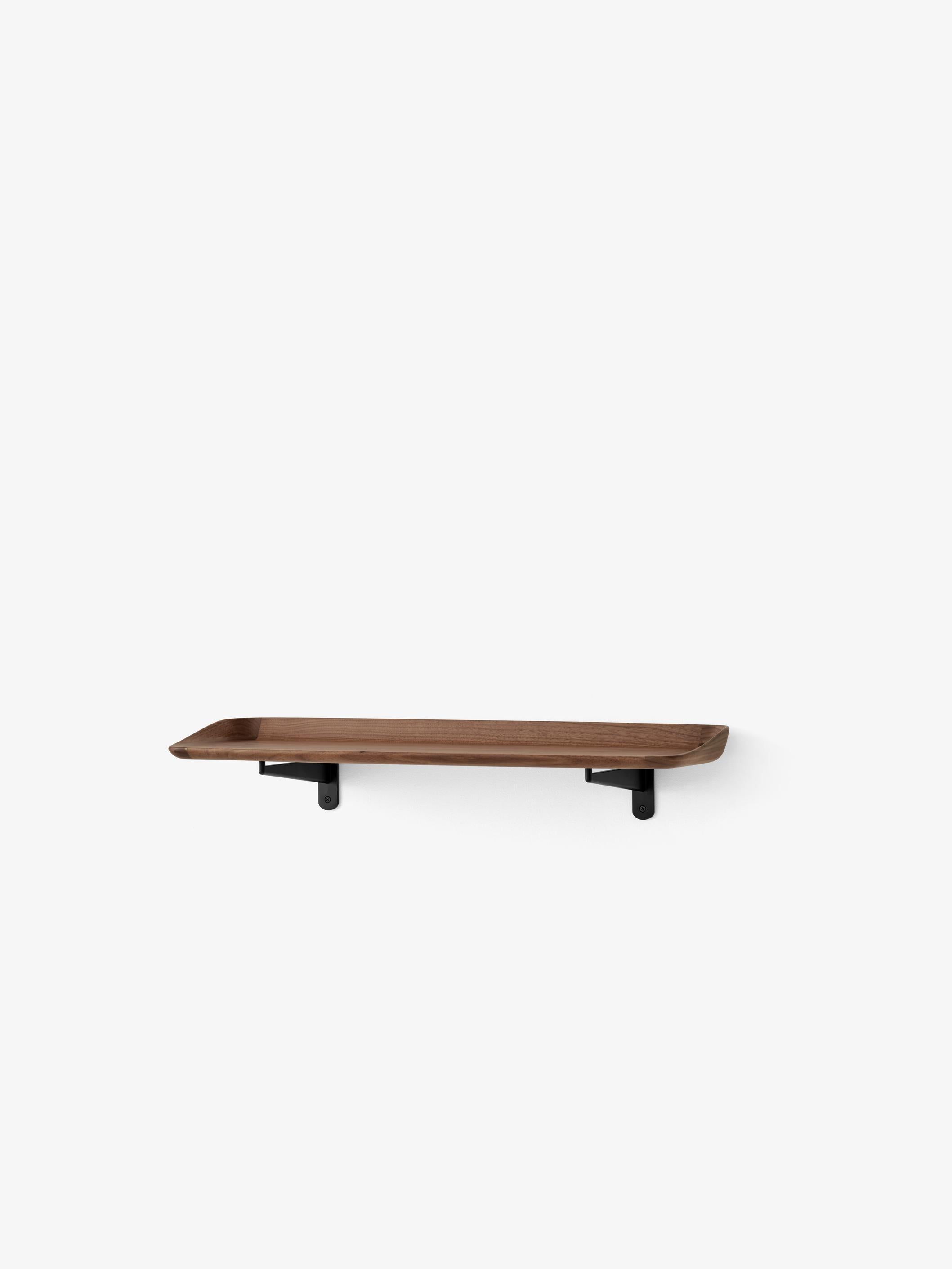 Scandinavo moderno Scaffale Guild HM14 in noce massiccio di Hvidt & Mølgaard per &Tradition in vendita