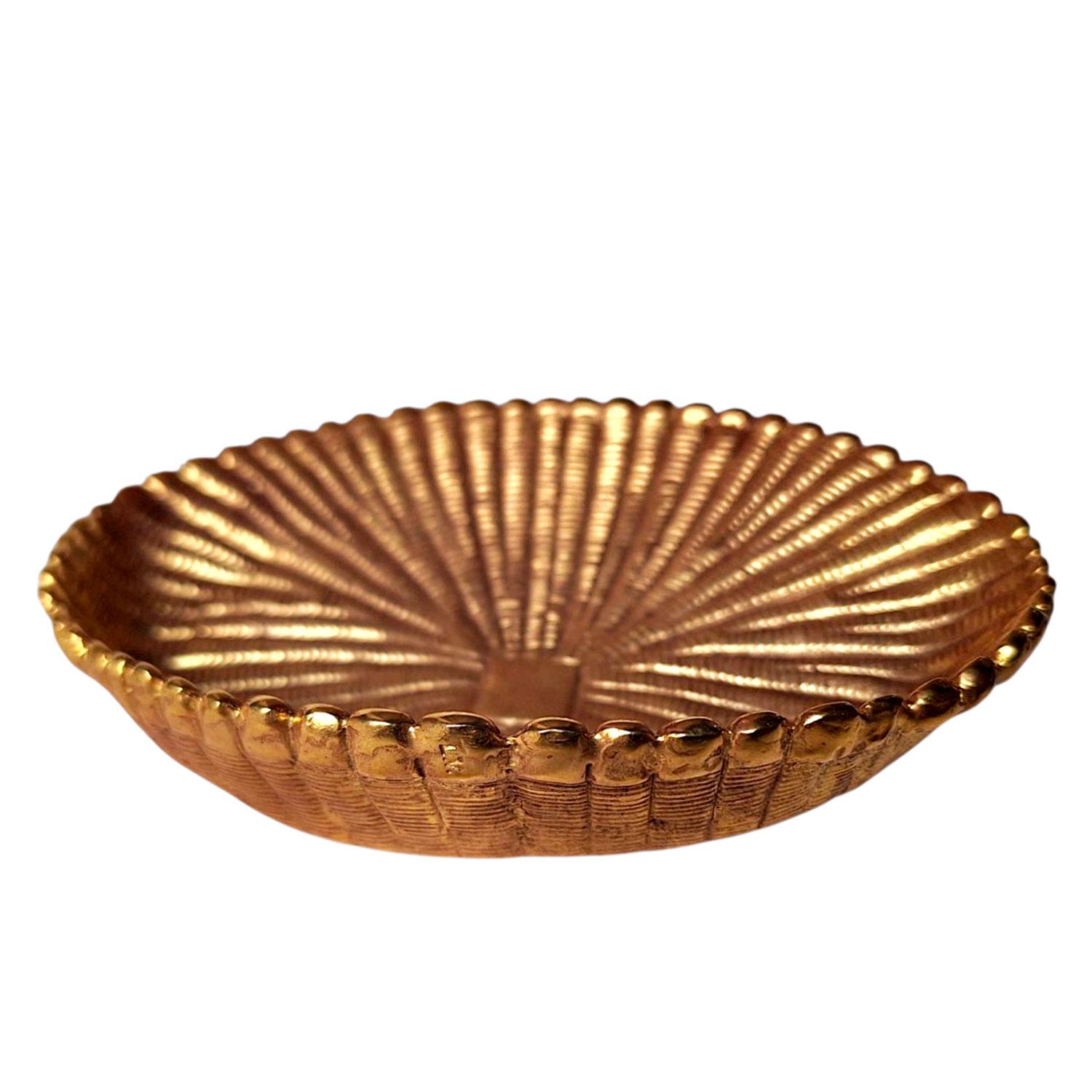 Mid-Century Modern Guilded  bronze soap dish by Line Vautrin - France 1940 For Sale