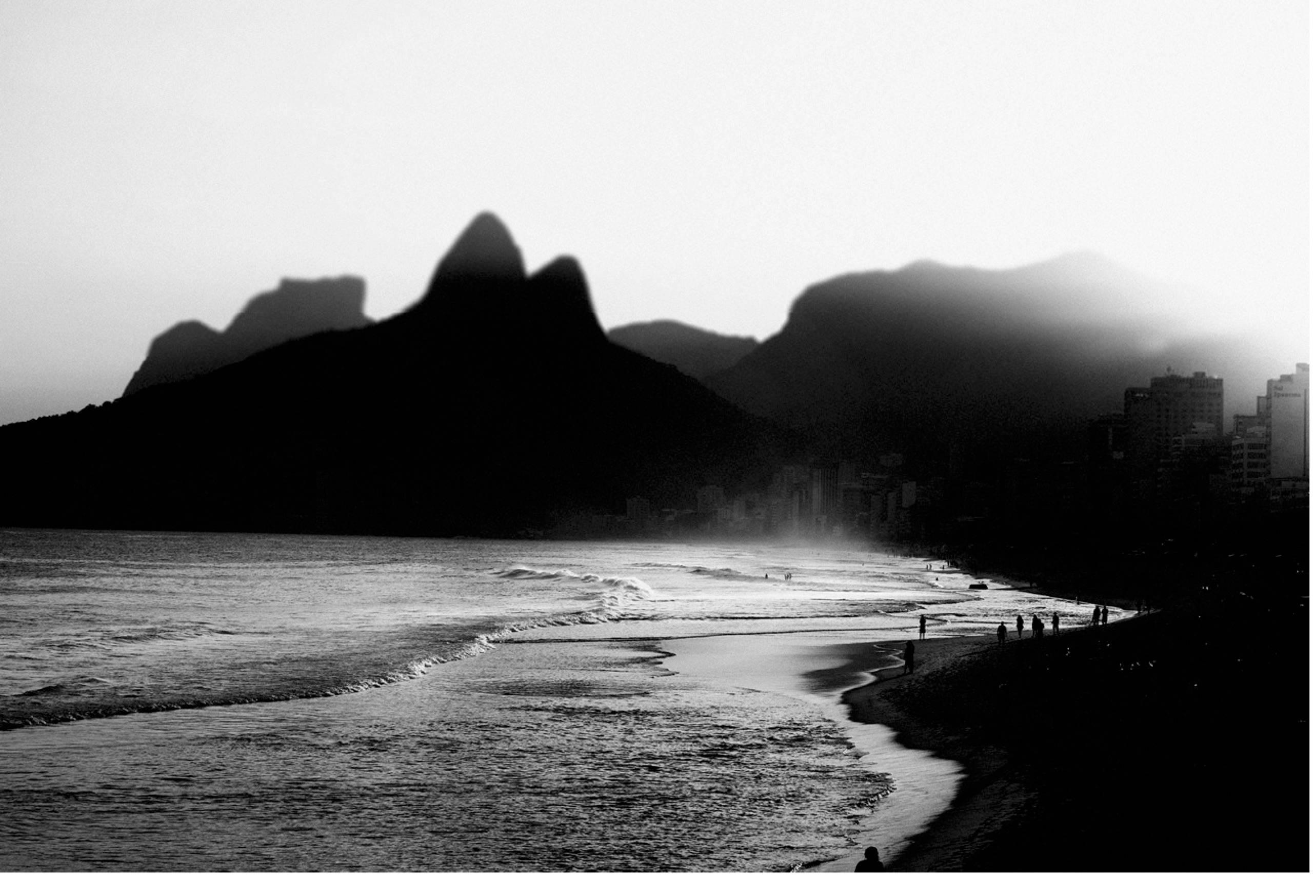 Guilherme Licurgo Landscape Photograph - Lost In The Fog. Rio De Janeiro, Brazil. 
