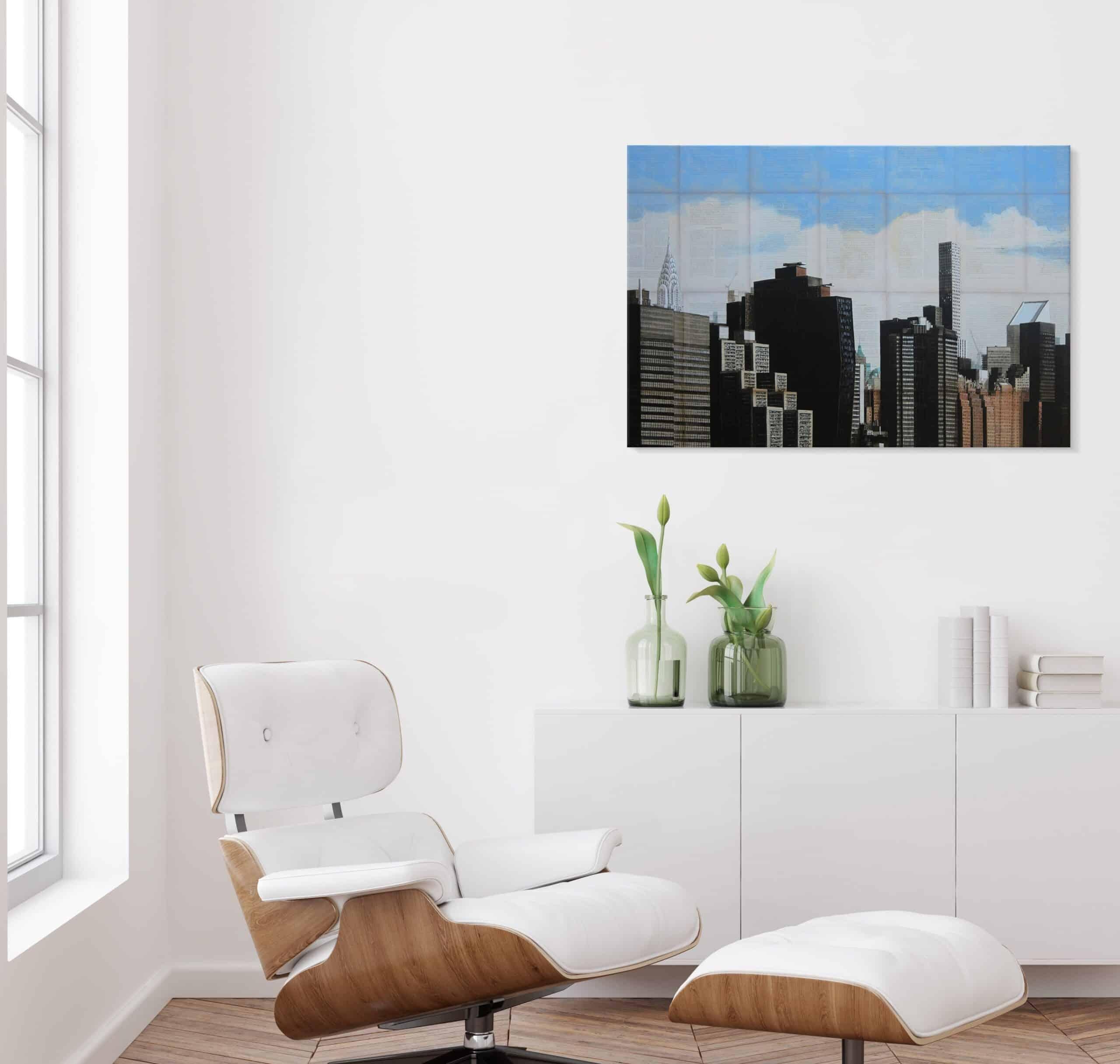 Standing by Guillaume Chansarel - Urban landscape painting, New York For Sale 1