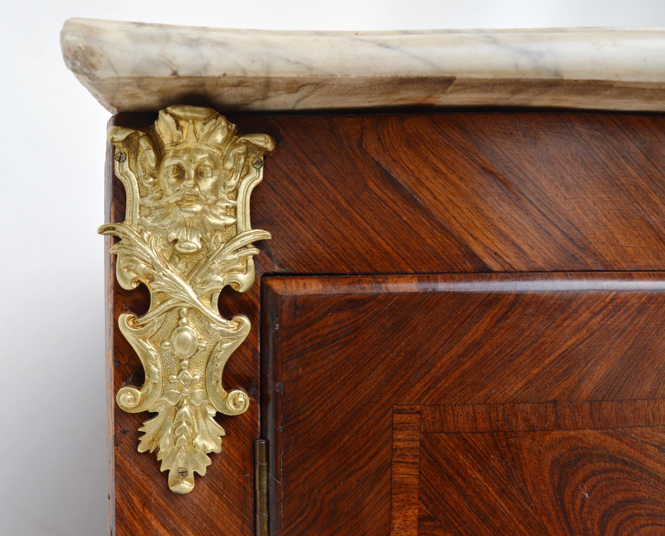 Guillaume Kemp, Pair of Corner Cabinets, Paris, 1780s 10