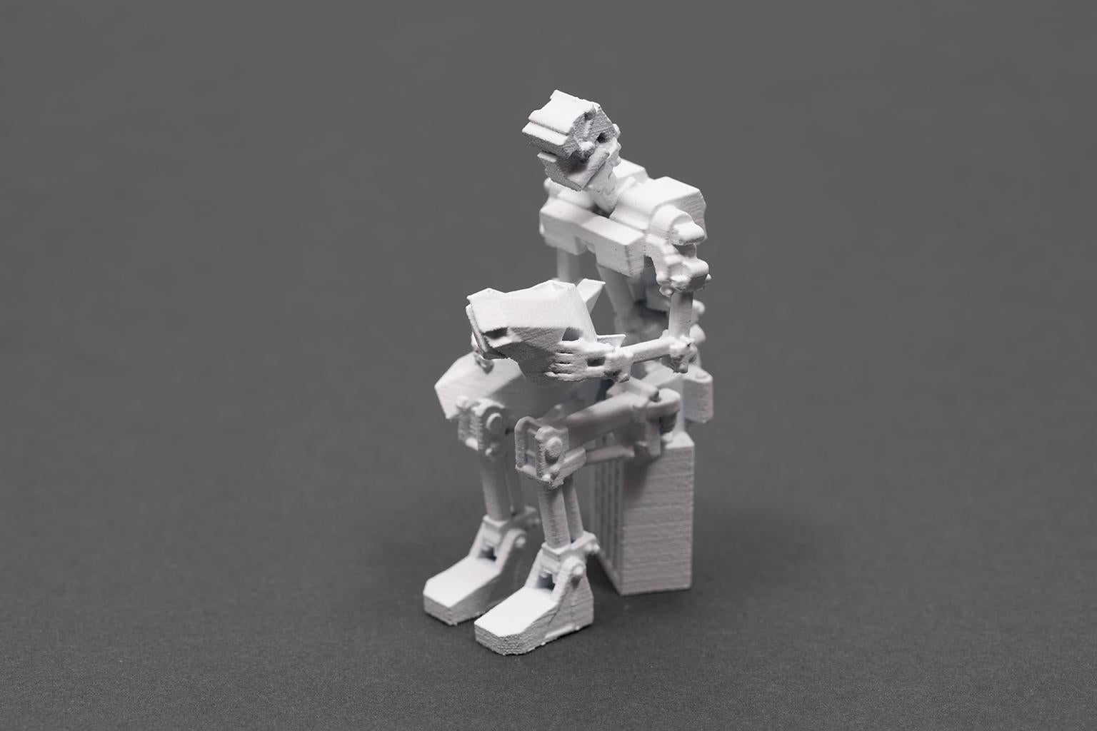 La práctica artística de Guillaume Lachapelle se concreta sobre todo en la escultura, expresada en forma de instalaciones y detalladas maquetas en miniatura. Lachapelle presenta universos lúdicos que combinan objetos de finalidad indeterminada; de