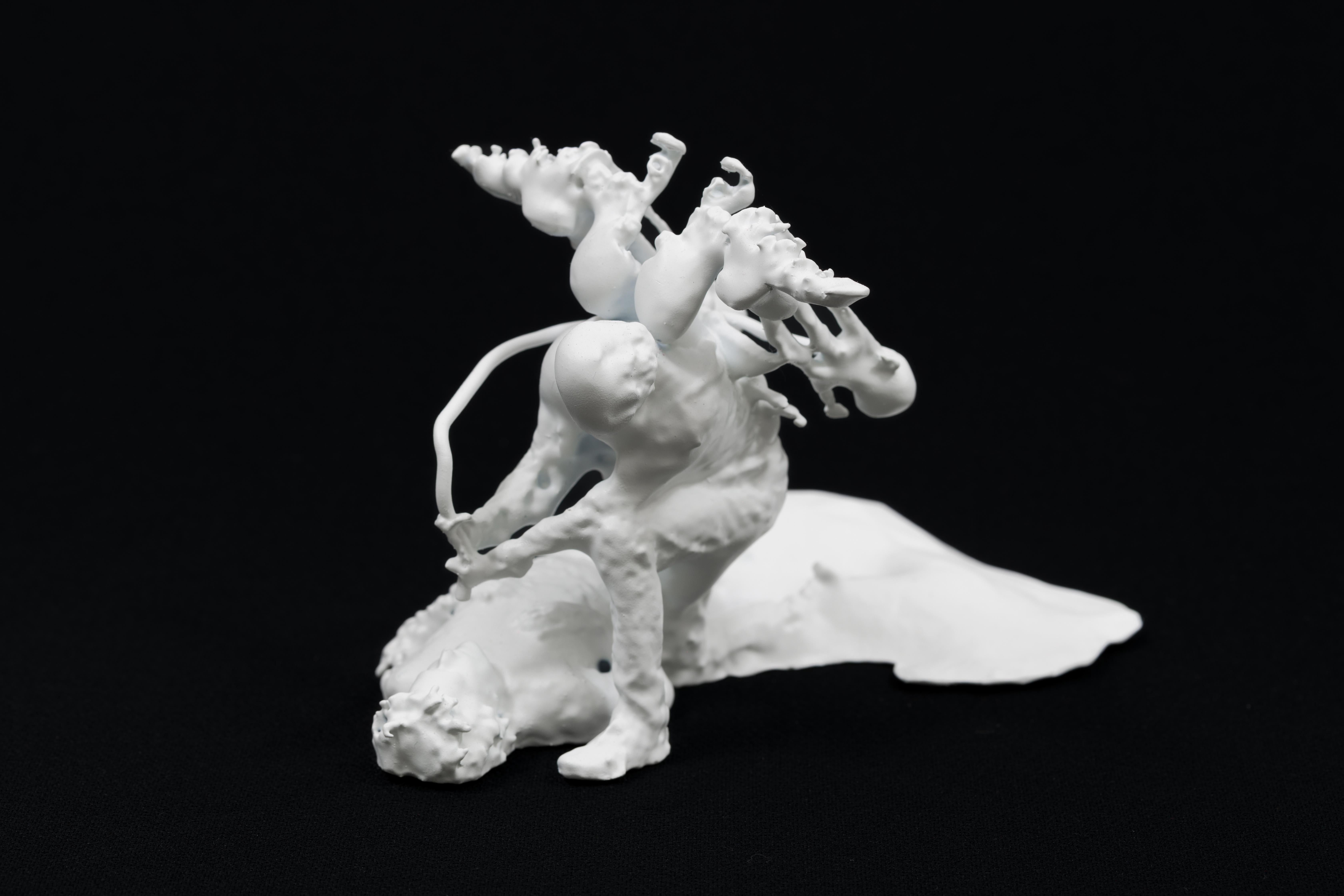 Unbenannt (Schwarz), Figurative Sculpture, von Guillaume Lachapelle