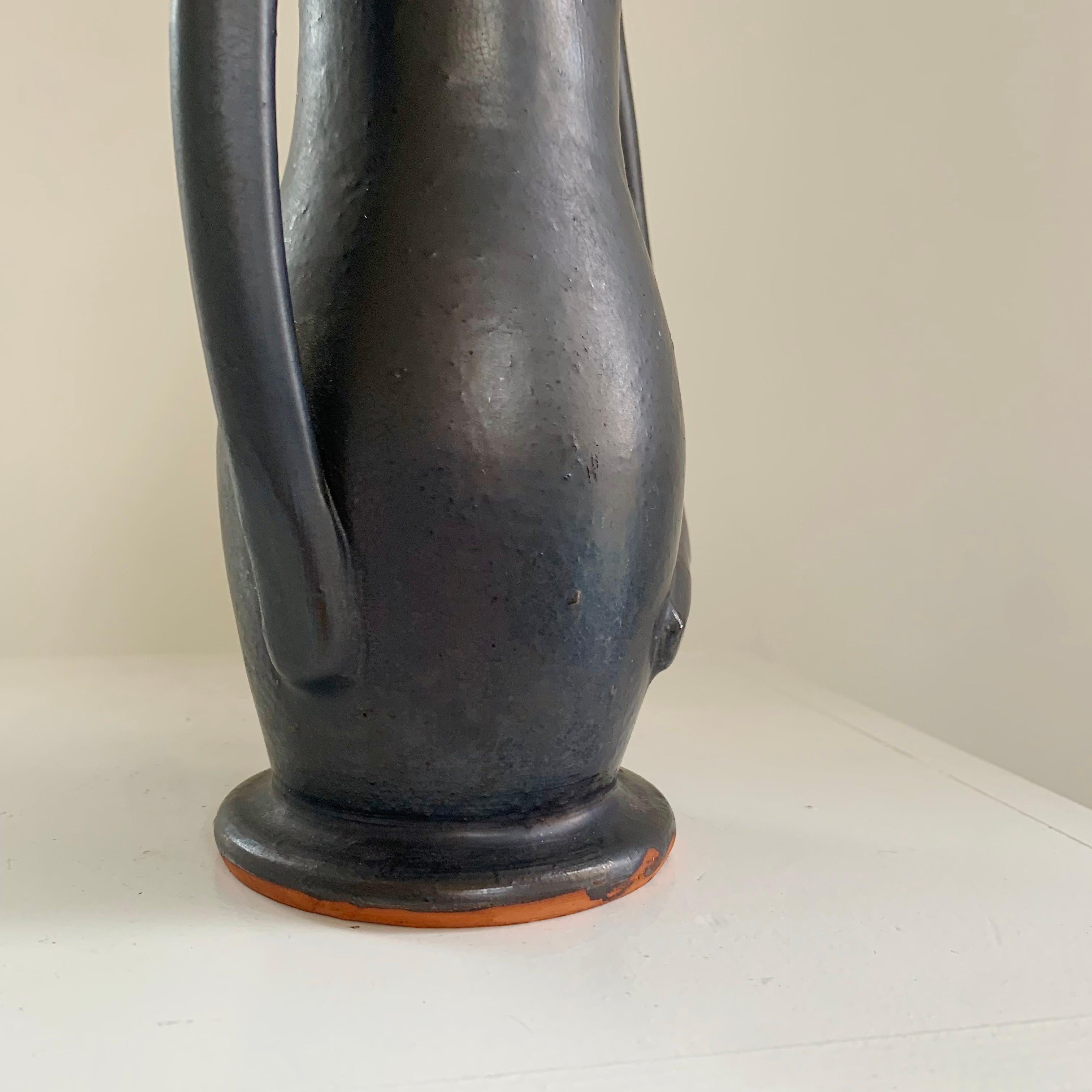 Vase antropomorphe en céramique de Guillaume Met De Penninghen, vers 1950, France. en vente 2