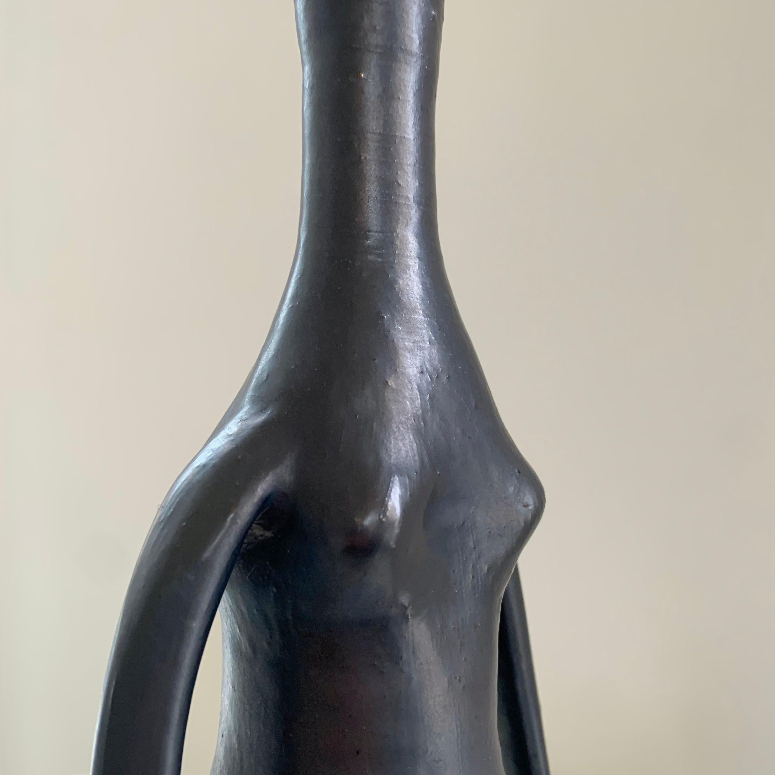 Vase antropomorphe en céramique de Guillaume Met De Penninghen, vers 1950, France. en vente 6