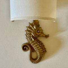 Lampada da parete a cavalluccio marino in bronzo dorato Guillemard, 1940 circa