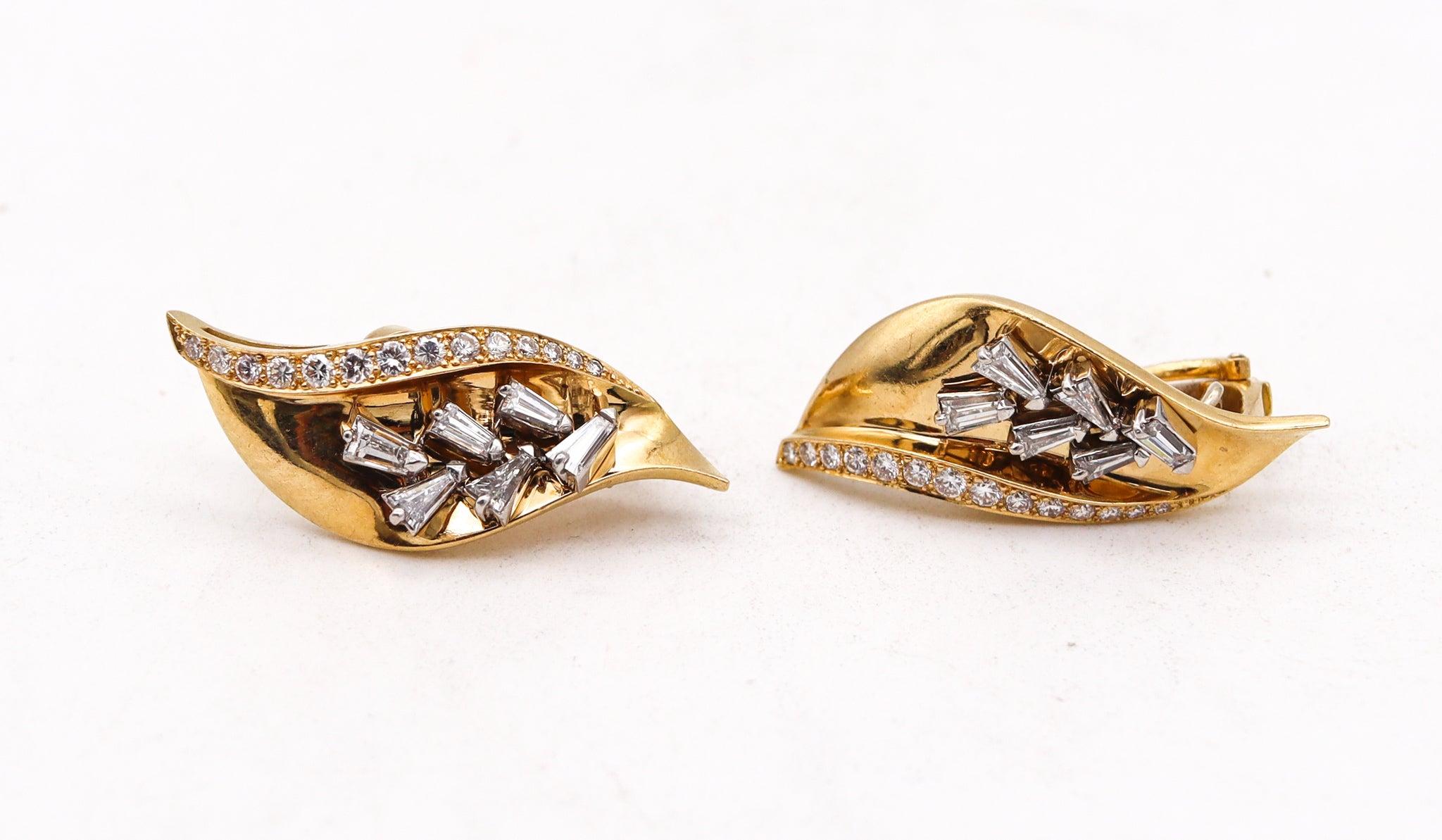 Modernist GUILLEMIN & SOULAINE Paris Convertible Earrings In 18Kt Gold Platinum & Diamonds For Sale