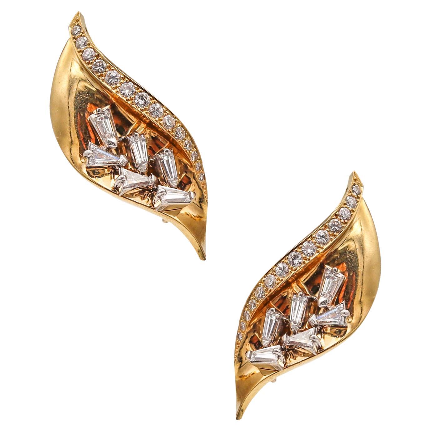 Guillemin & Soulaine Paris Wandelbare Ohrringe aus 18 Karat Gold, Platin und Diamanten
