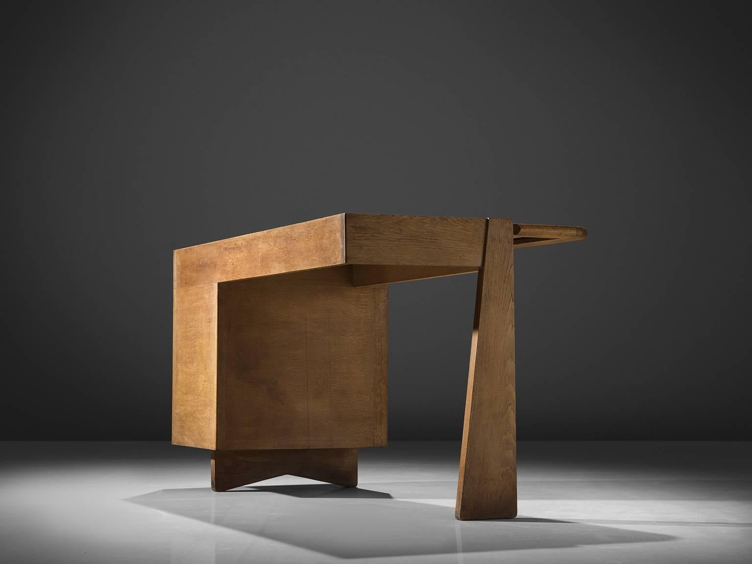 Guillerme & Chambron Oak Freestanding Desk In Good Condition In Waalwijk, NL