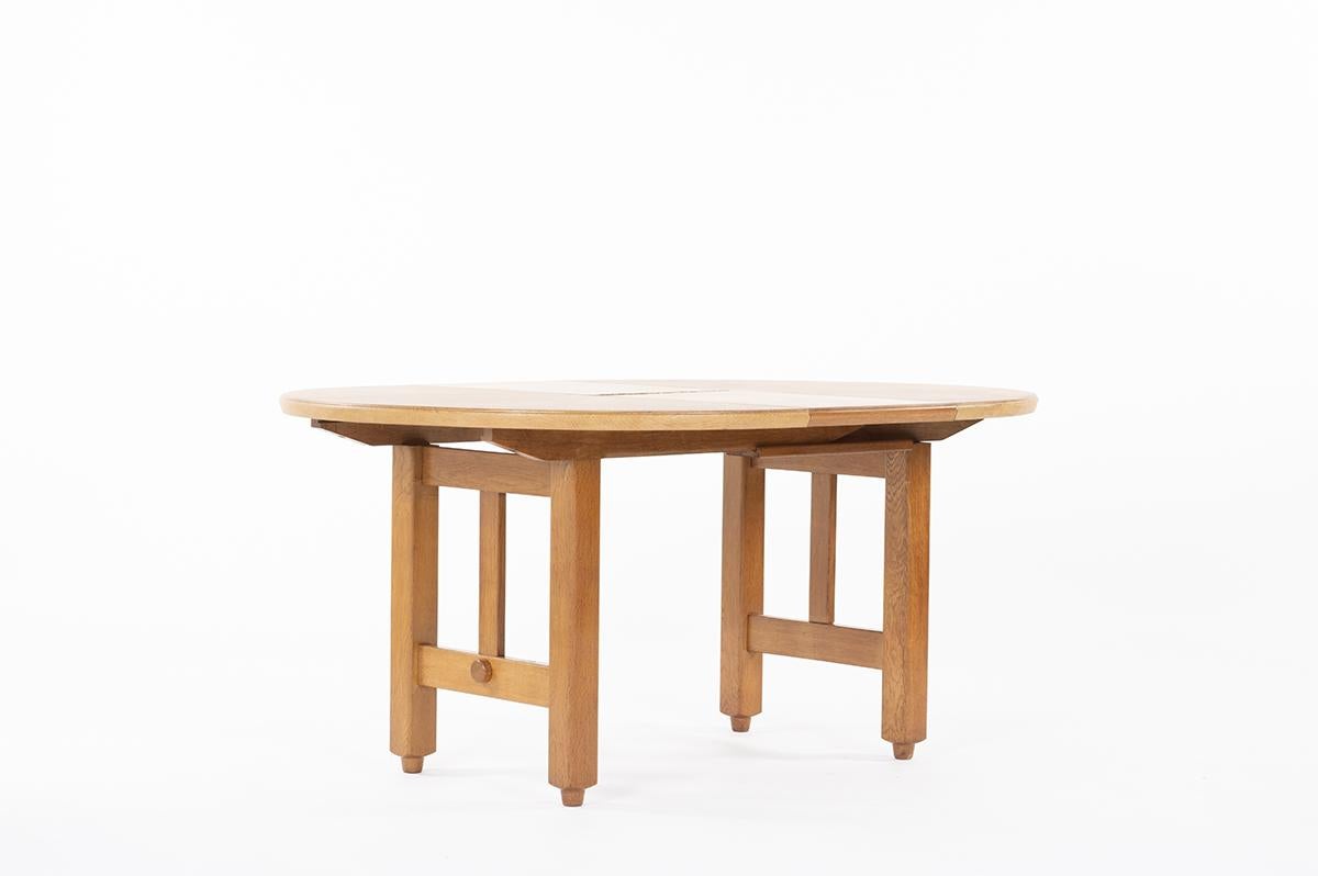 Center table in oak designed by Guillerme and Chambron. Extension table, can be also use as a dining table or a console. 
Extension is slightly more light due to less use patina.