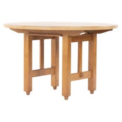 Guillerme and Chambron centre table in oak with extension 1950