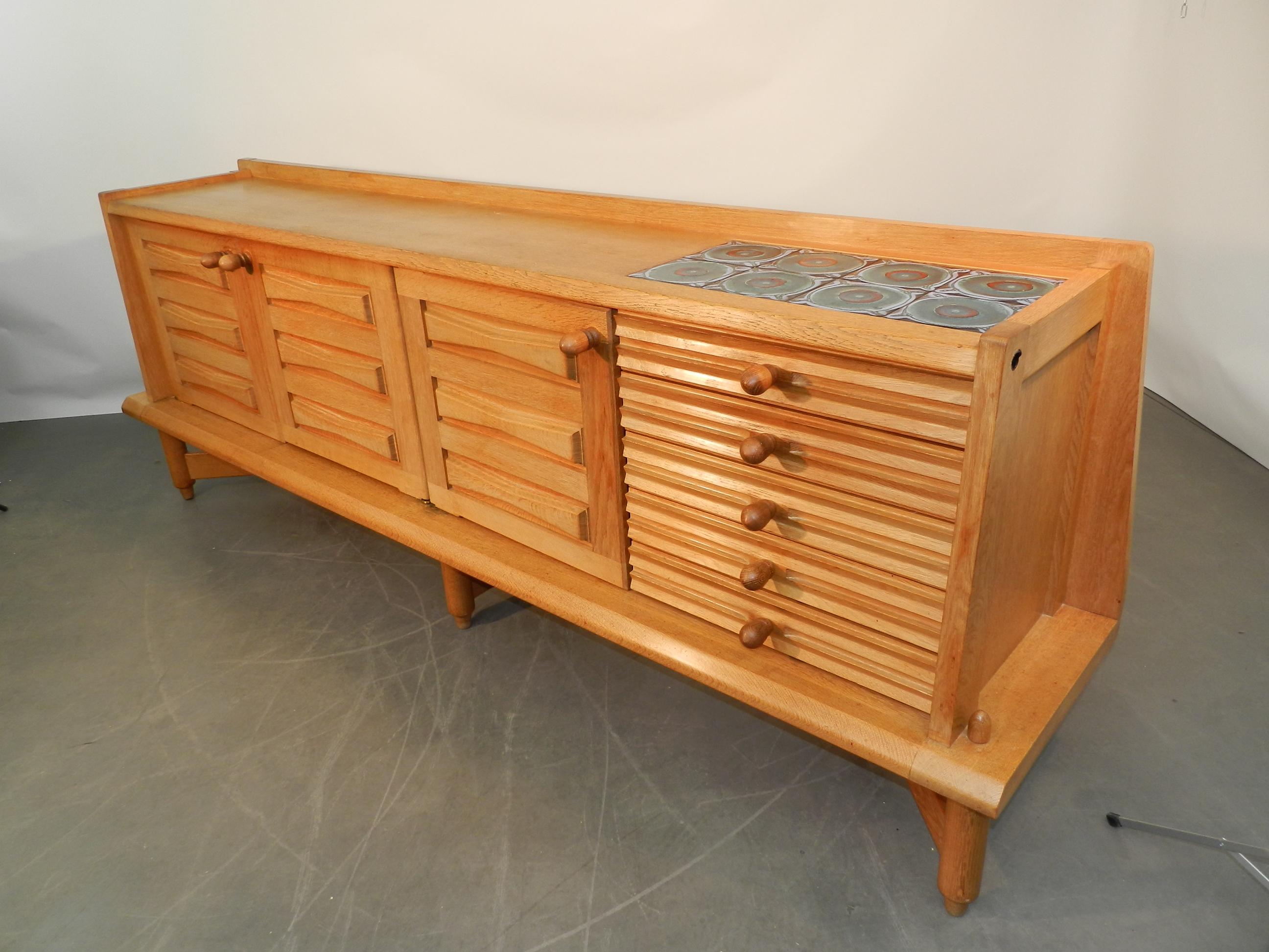 French Guillerme and Chambron Credenza in Oak, Edition Votre Maison, circa 1970 For Sale