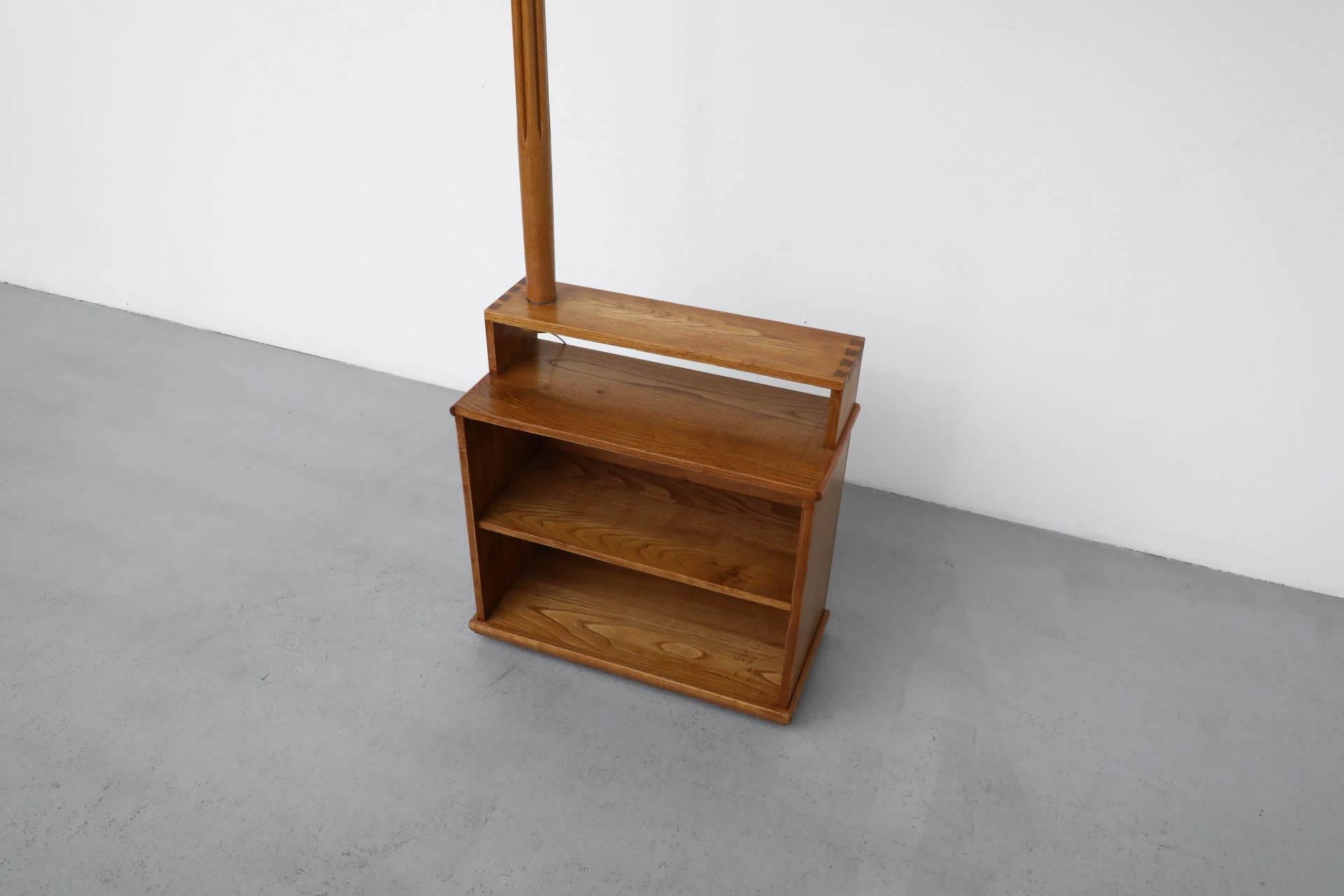 Lin Guillerme and Chambron Inspired Stand Lamp with Table and Bookshelf in Oak (lampe sur pied, table et étagère en chêne) en vente