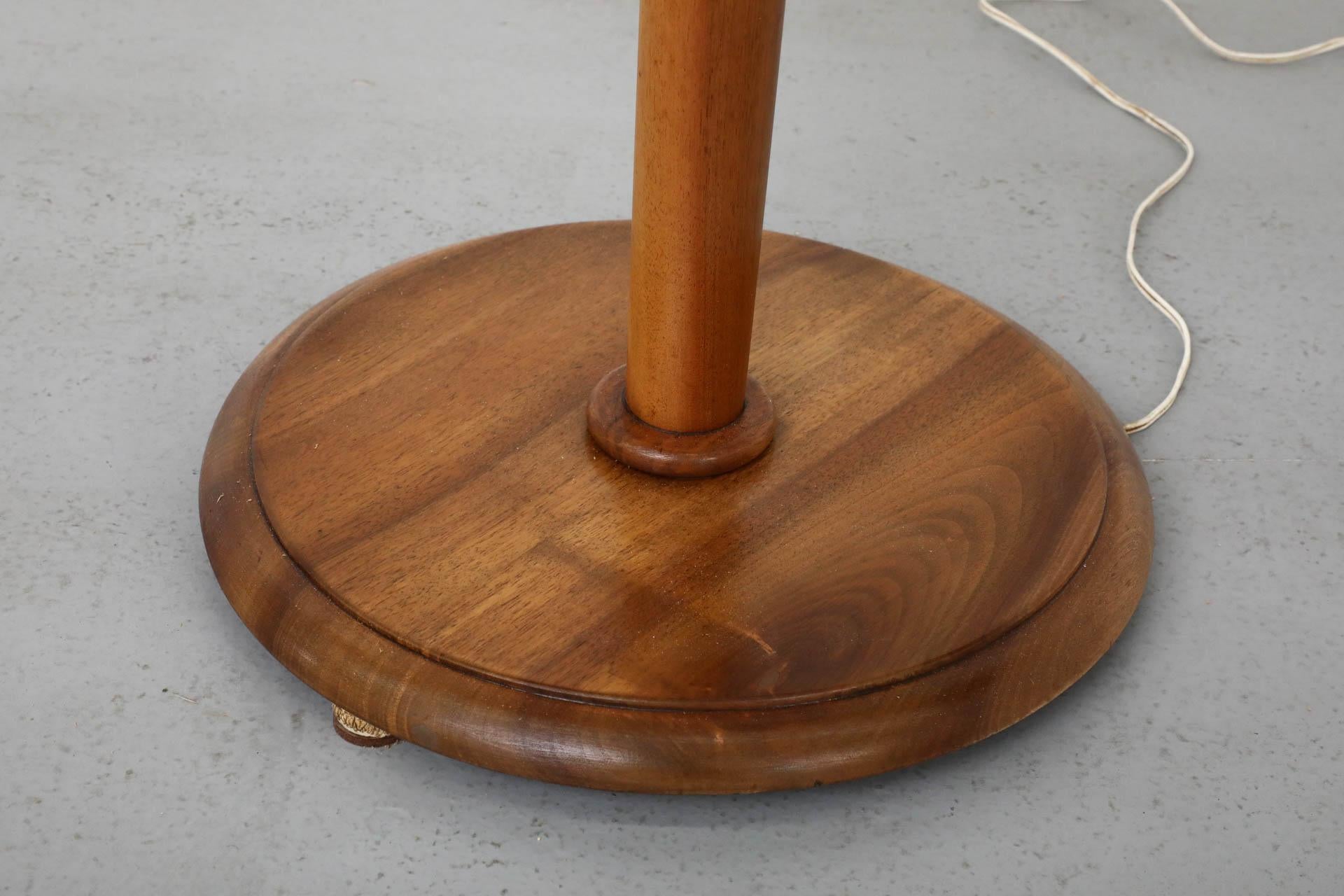 Lampe sur pied avec tables intégrées inspirée de Guillerme et Chambron, années 1950 en vente 8