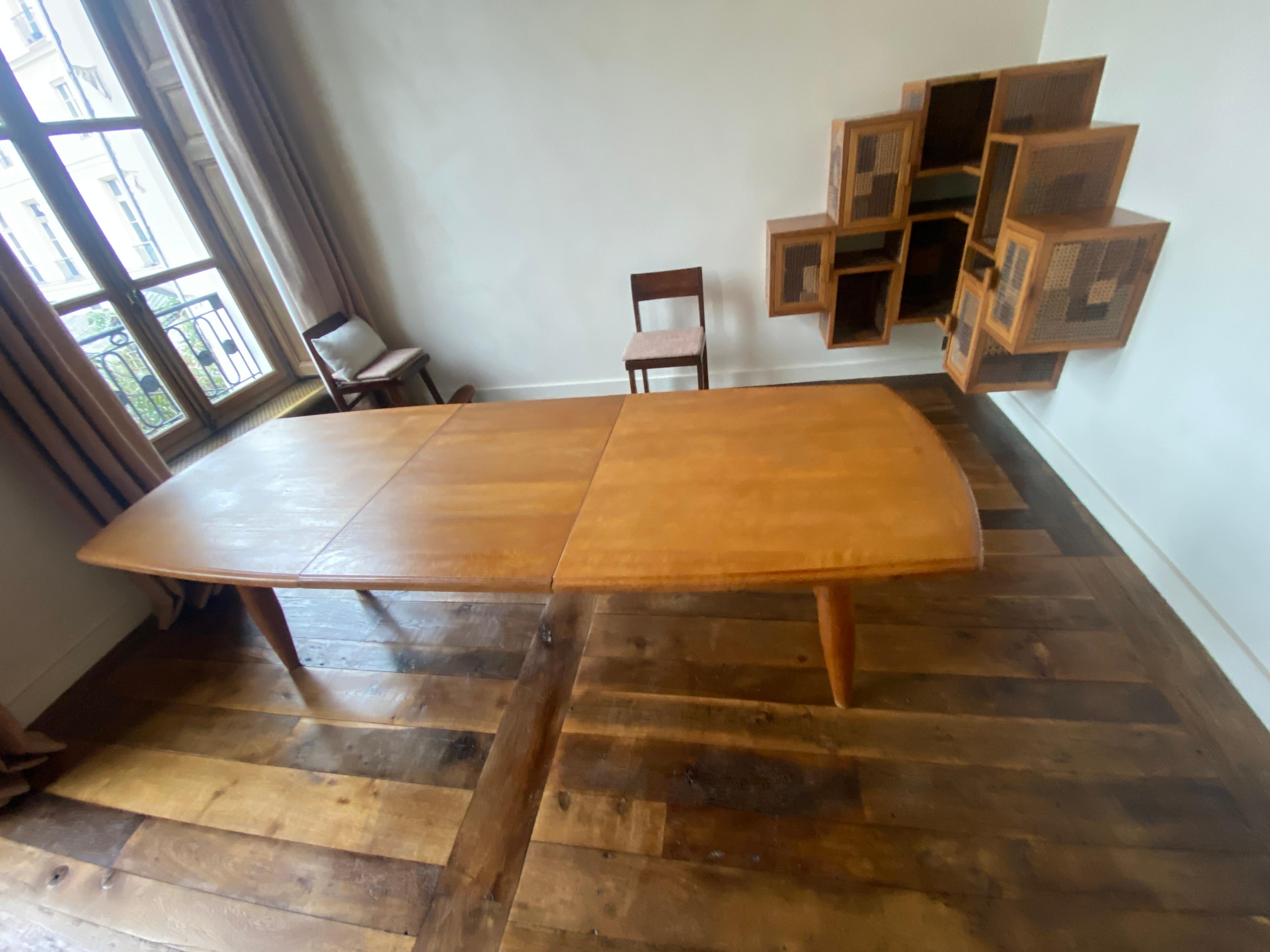 Guillerme et Chambron, table en Oak, Edition Votre Maison circa 1960/1970 Bon état - En vente à Mouscron, WHT