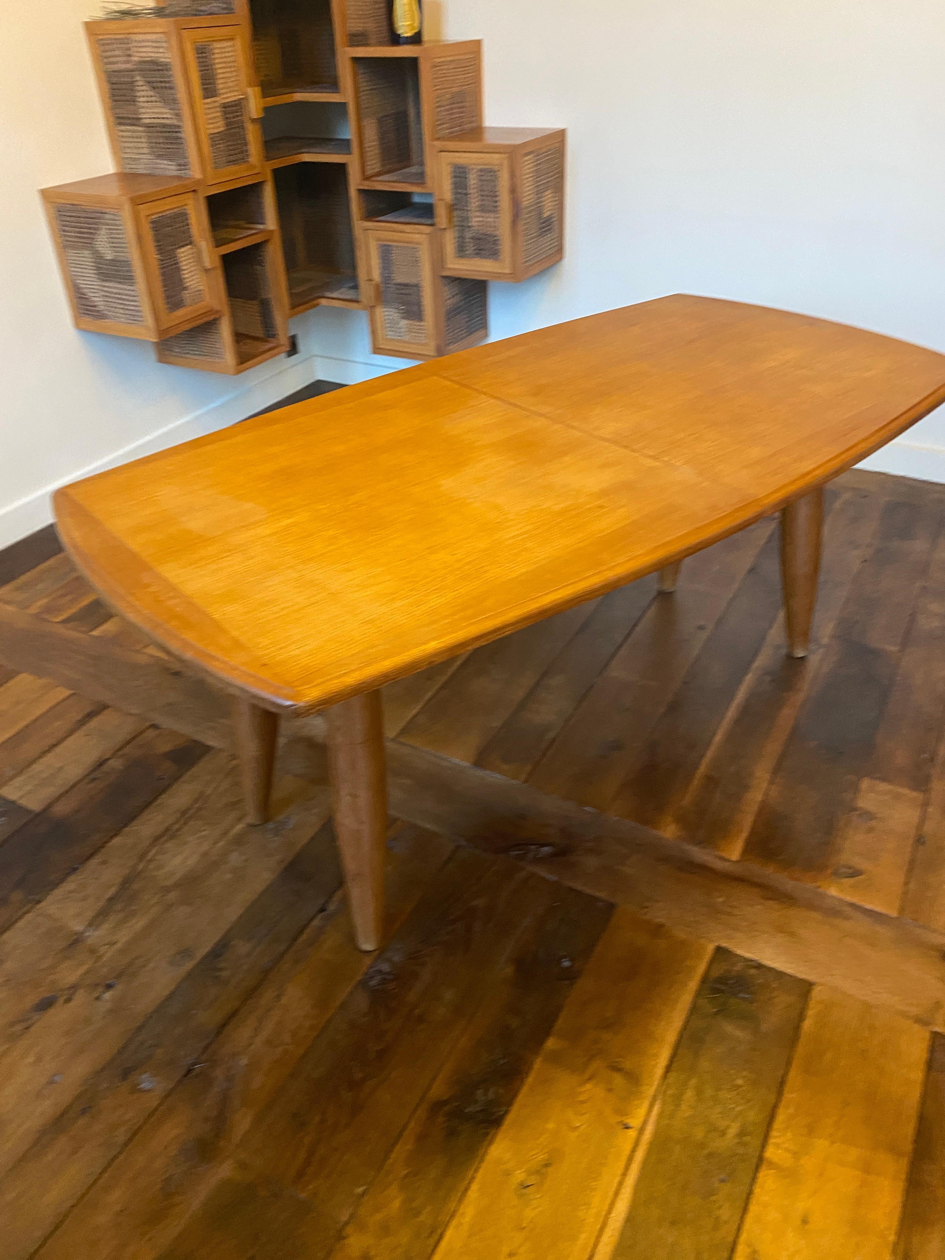 Guillerme et Chambron, table en Oak, Edition Votre Maison circa 1960/1970 en vente 1