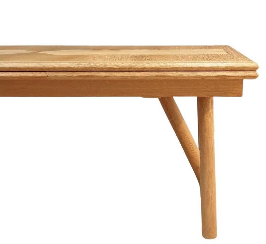 Chêne Guillerme and Chambron, table en Oak, Edition Votre Maison circa 1970/1980 en vente