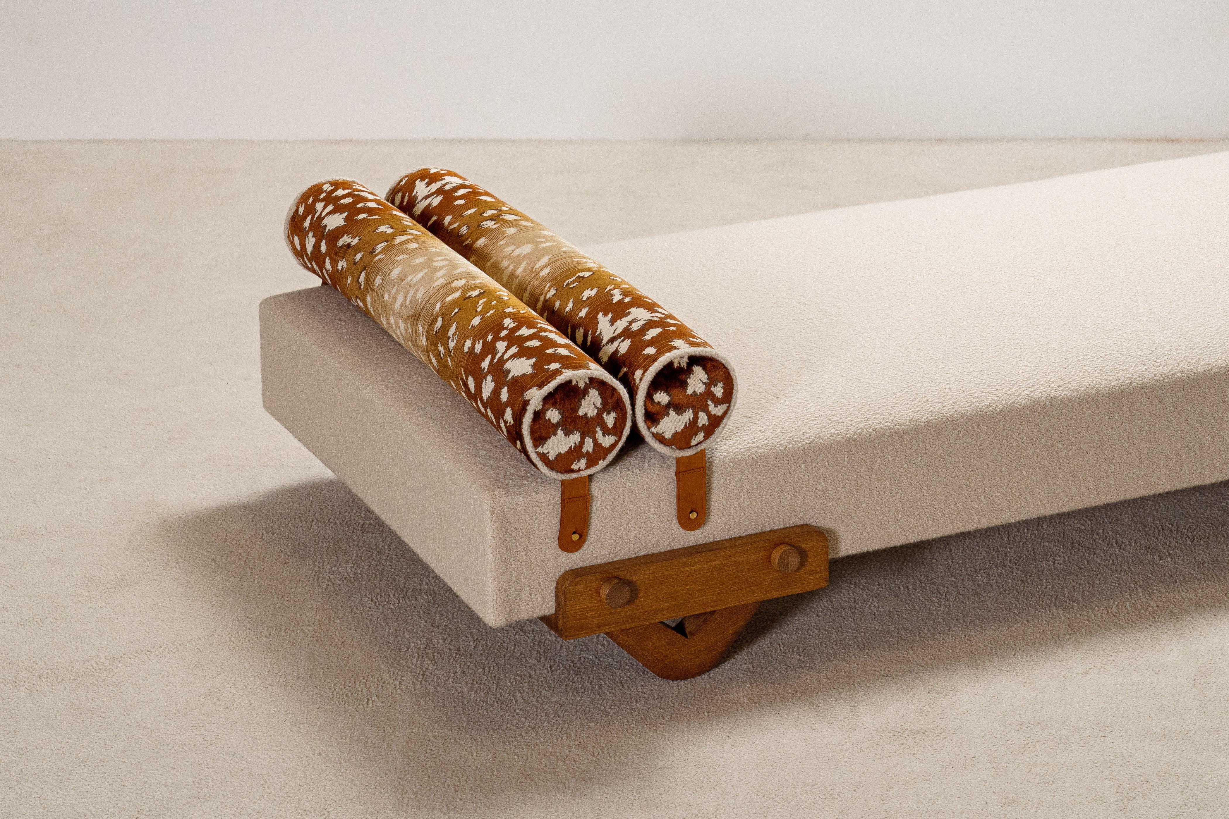Guillerme e Chambron, Rare Daybed for Votre Maison