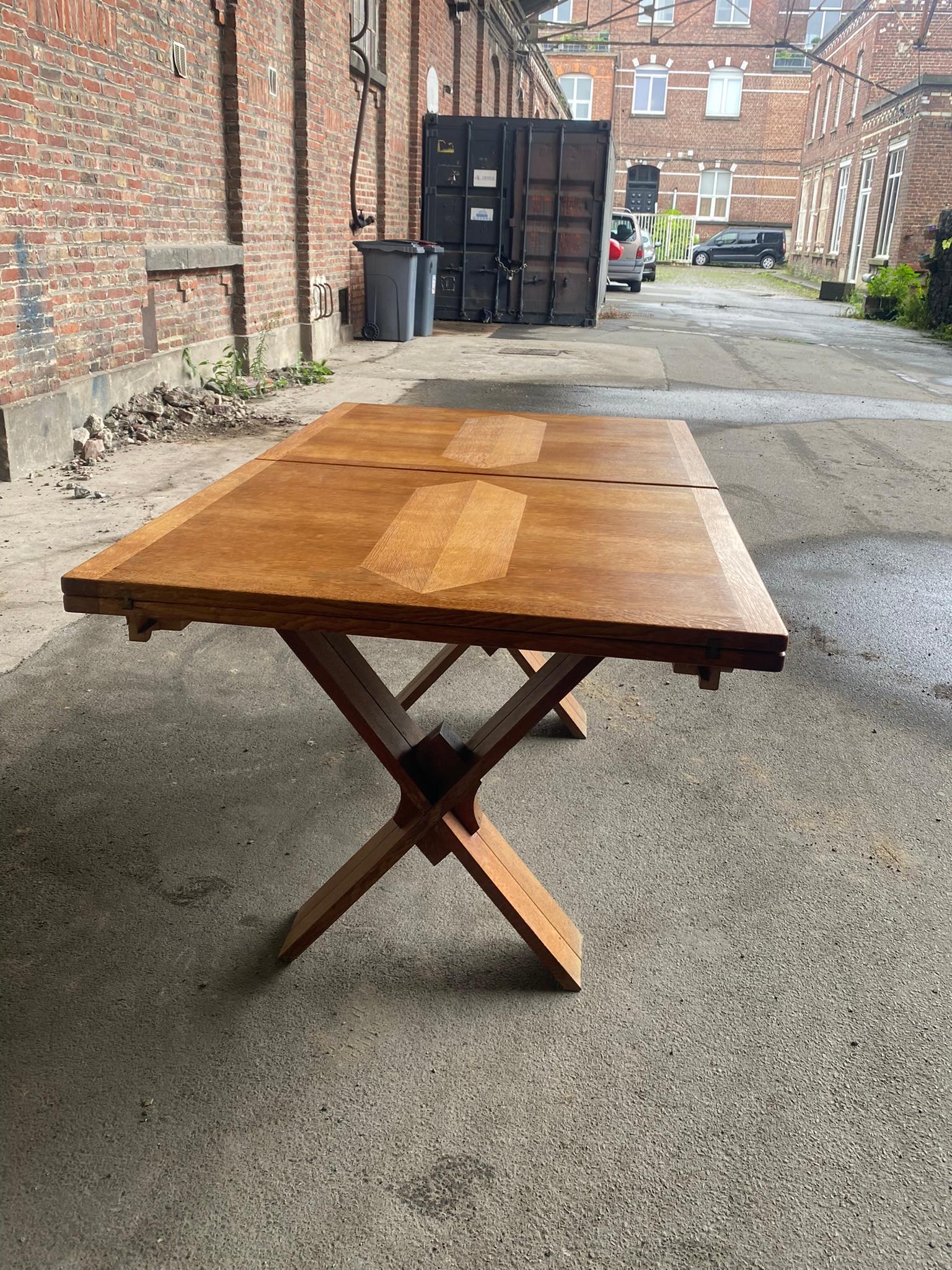 Français Guillerme et Chambron, rare table en Oak, Edition Votre Maison circa 1950/1960 en vente