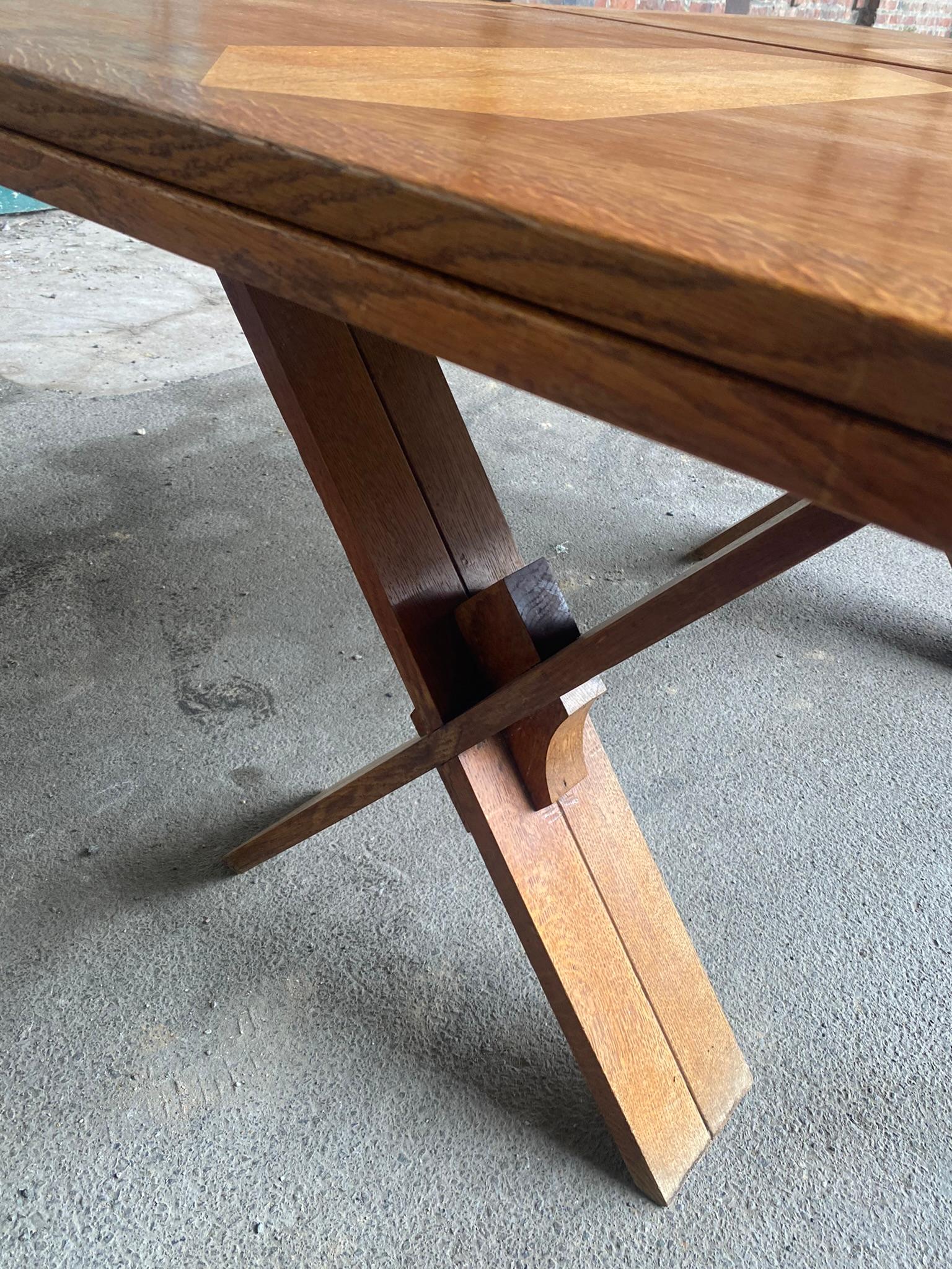 Guillerme et Chambron, rare table en Oak, Edition Votre Maison circa 1950/1960 Bon état - En vente à Mouscron, WHT