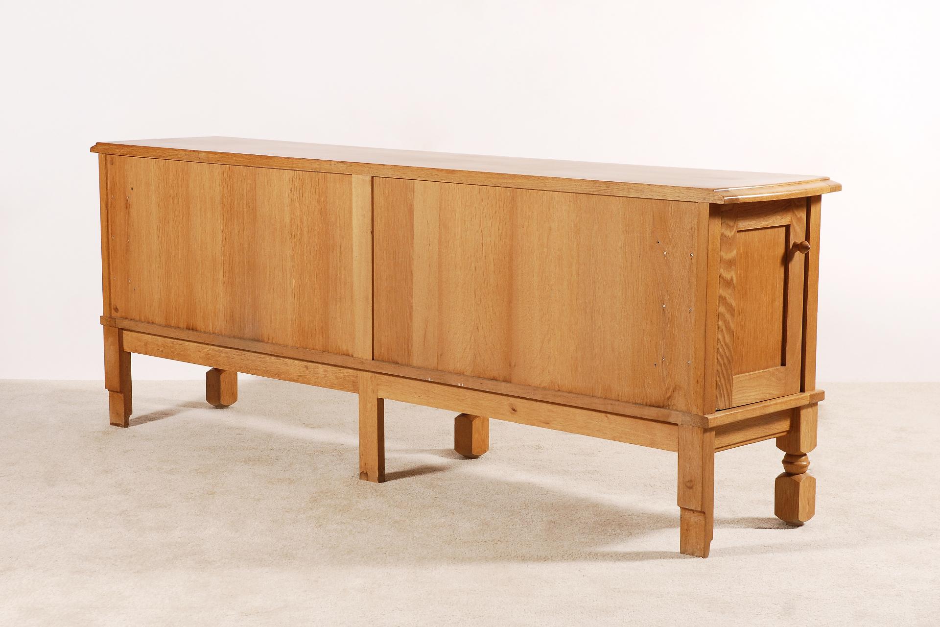 Guillerme and Chambron, Sliding Doors Sideboard in Oak, 1960s For Sale 1