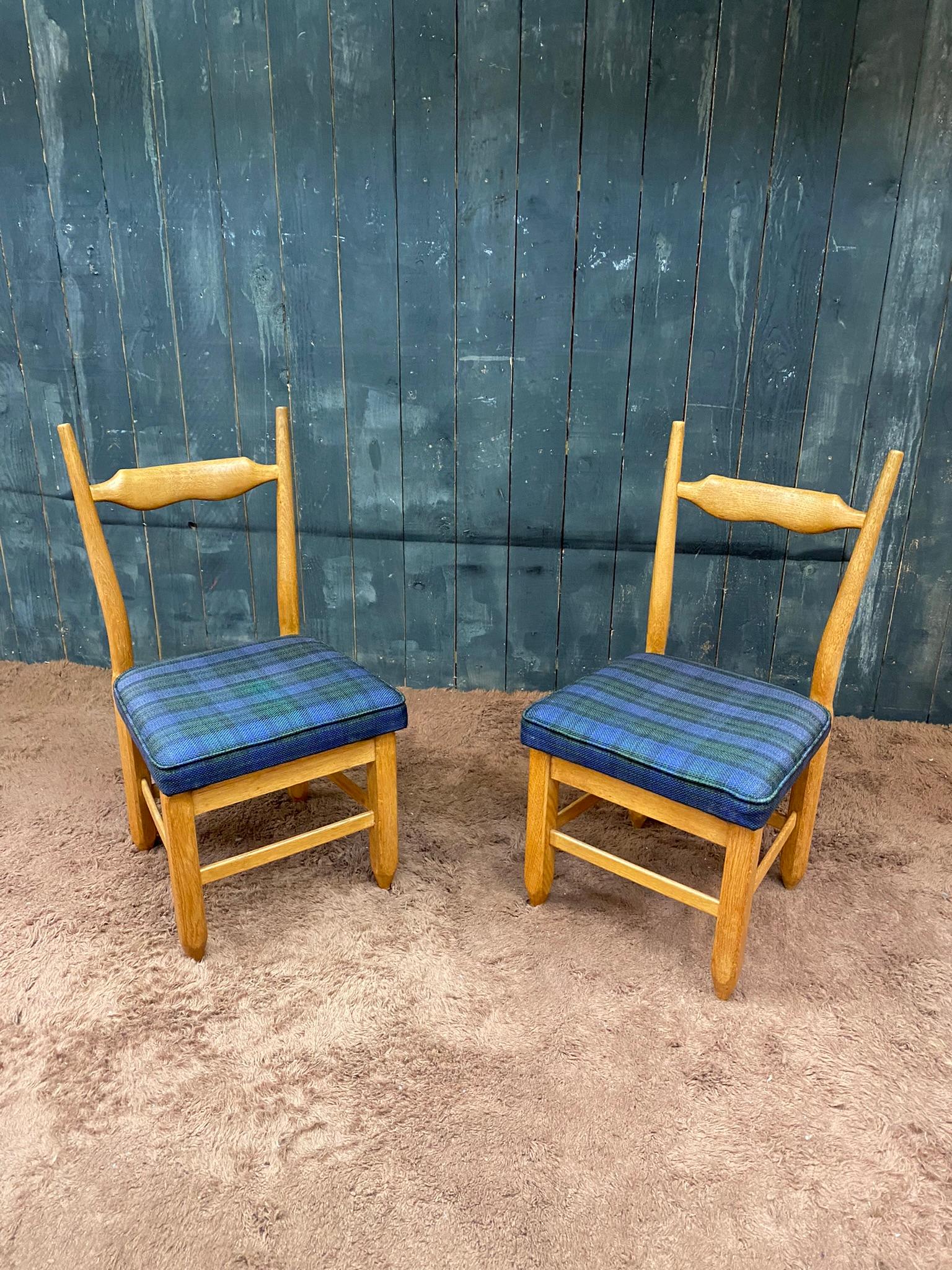 Guillerme et Chambron, ensemble de 6 chaises modèle « Marie-Claire », vers 1970 en vente 3