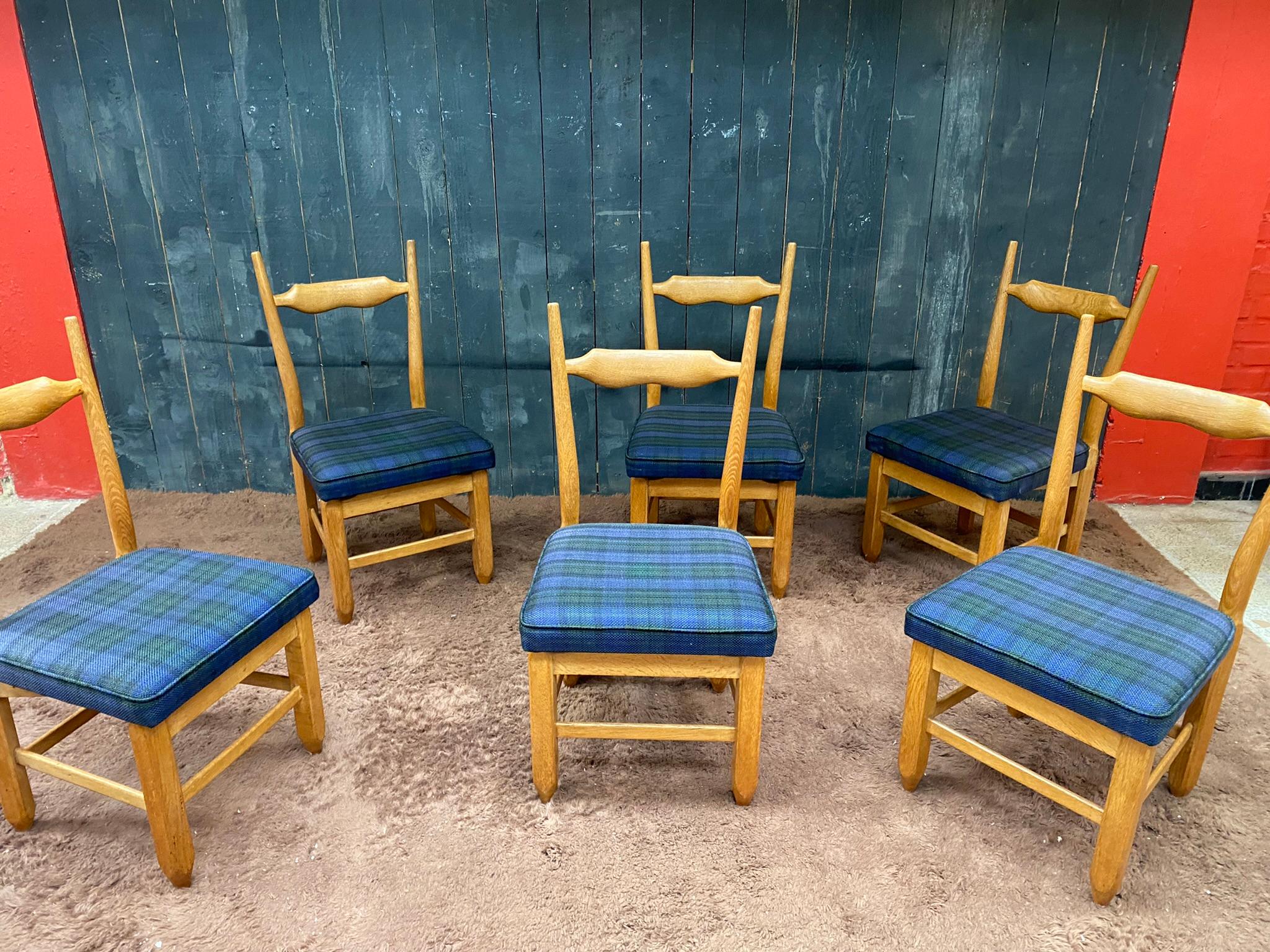 Guillerme et Chambron, ensemble de 6 chaises modèle « Marie-Claire », vers 1970 Bon état - En vente à Mouscron, WHT